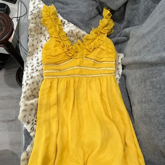 Diane Von Furstenberg | Dresses | Diane Von Furstenberg Golden Yellow 0 Silk Ruffle Tier Empire Dress So Cute | Poshmark Diane Von Furstenberg | Dresses | Diane Von Furstenberg Golden Yellow 0 Silk Ruffle Tier Empire Dress So Cute | Poshmark